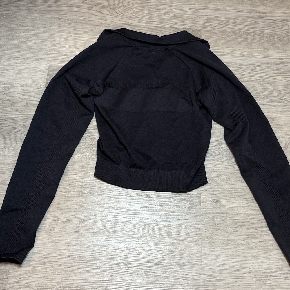 Fabletics Black Cropped Seamless Jacket - Picture 11 of 11